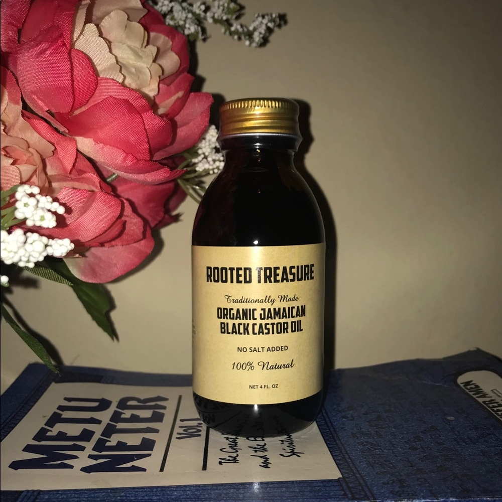 NWT Organic Rooted Treasure Black Castor Oil